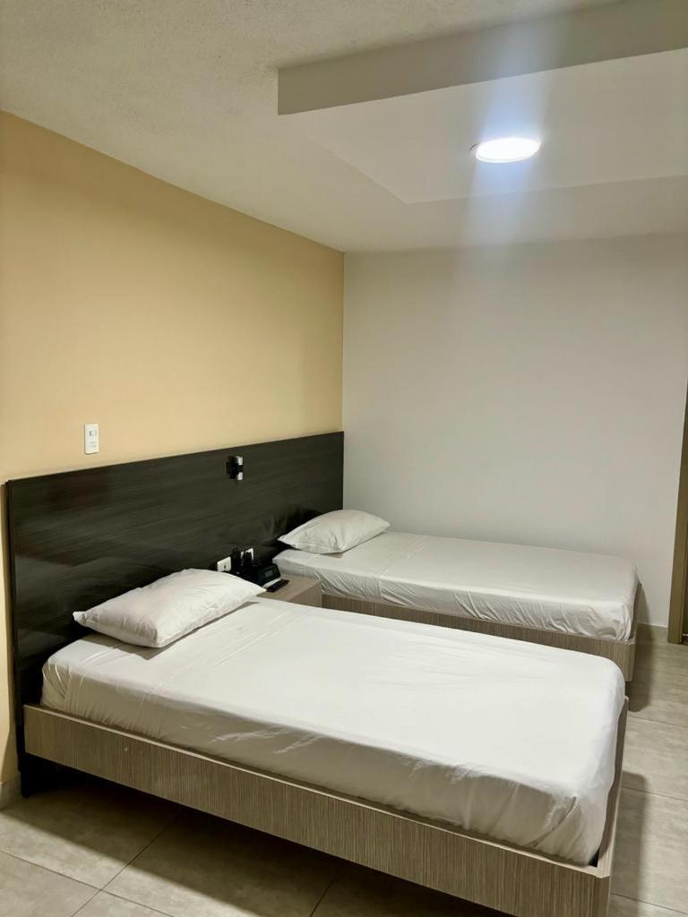 Hotel Arthur Brich Cúcuta Екстериор снимка